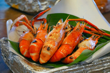 Giant Shrimp Hrilled on Banana Leaf