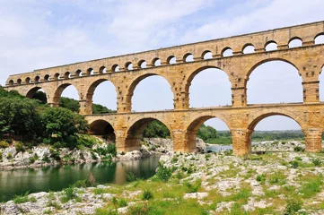 Cercles muraux Pont du Gard Le Pont du Gard, ancien pont aqueduc romain, sud de la France