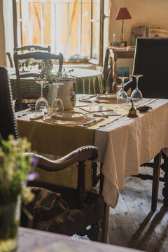 Restaurant auvergnat sur le plateau du C&eacute;zallier