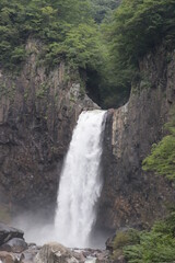 苗名滝（日本の滝百選）