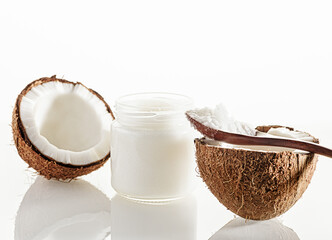 Fototapeta na wymiar Ripe coconut.