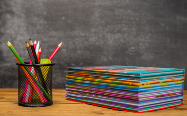 concept back to schooll black background