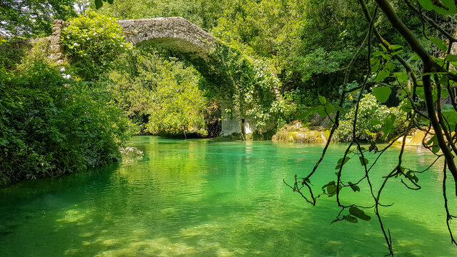 Pont des Tuves (Tuves Bridge) in the South of France