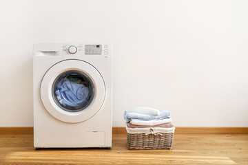 Washing with washing machine