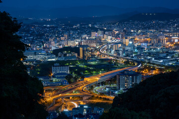 Naklejka premium wgląd nocy Sasebo, Japonia