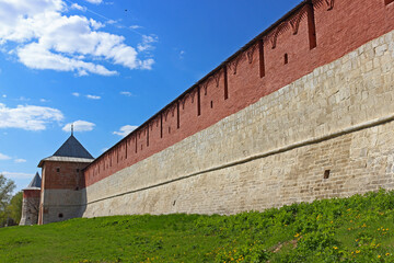 Kremlin wall in Zaraysk town. Cultural heritage of the Middle Ages (16th century) in the Moscow region, Russia © Вера Тихонова