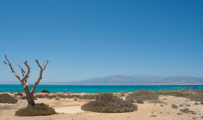 Krajobraz na bezludnej wyspie w Grecji