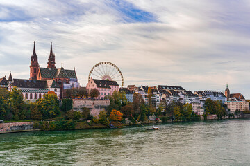 Fototapeta na wymiar Basel on the Rhine