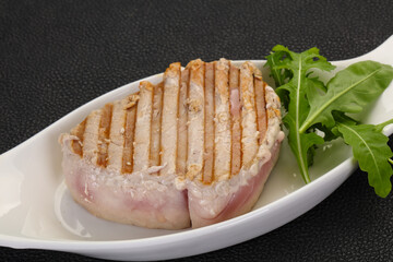 Grilled tuna steak