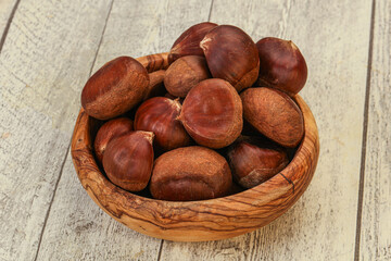 Chestnut heap in the bowl