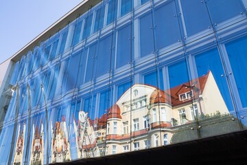 Building glass reflection