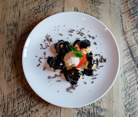 Profiteroles with ice cream