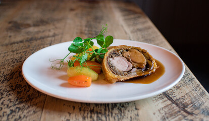 beef wellington in restaurant
