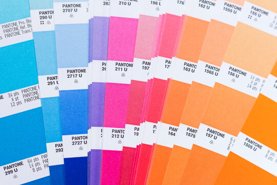 Mazzetta Pantone Immagini - Sfoglia 2 foto, vettoriali e video Stock