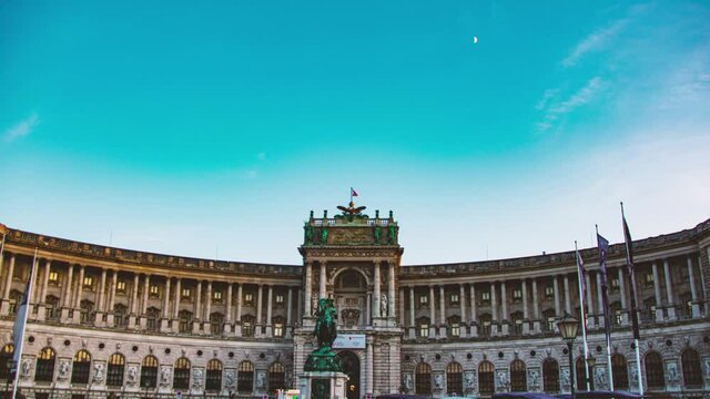 Vienna hyperlapse of Heldenplatz hitler balcony