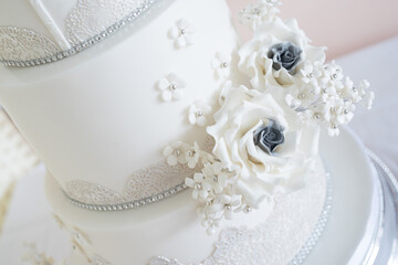 White bird cage wedding cake