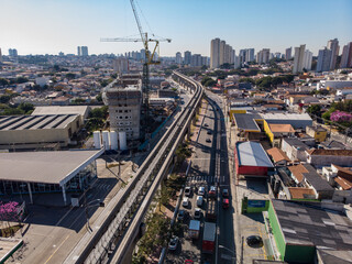 Vista da Linha 15 - Prata do Metrô, na zona leste de São Paulo (SP), na manhã desta segunda...