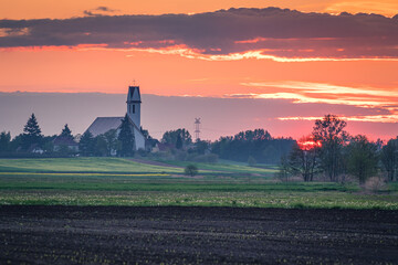 nowoczesny kościół w Domecku województwo opolskie