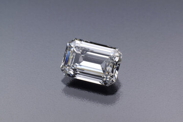 ダイヤモンド（DIAMOND）