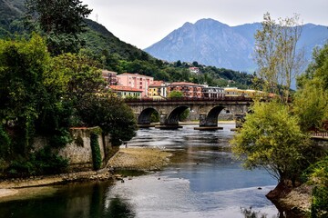 Fototapeta premium ponte visconti Lecco