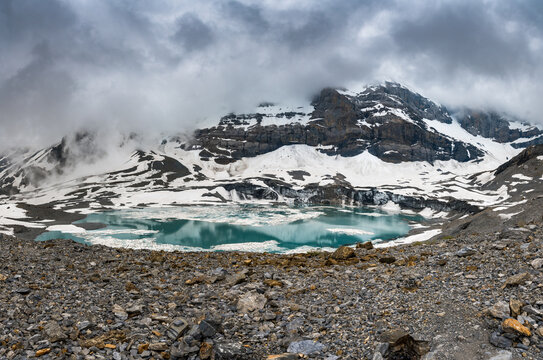 Gletschersee Griesslisee beim Clariden, Kanton Uri