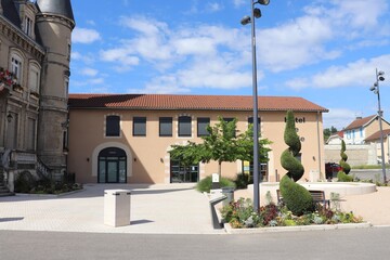 Mairie à Bourgoin vue de l'extérieur, ville de Bourgoin Jallieu, Département de l'Isère, France