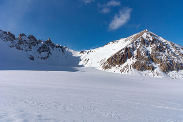 Glacier and radomos peaks. Ski tour at an altitude of 3600-4600 meters above sea level