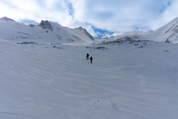 Naklejka na ściany i meble Glacier and radomos peaks. Ski tour at an altitude of 3600-4600 meters above sea level