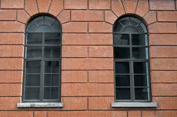 Fototapeta na wymiar window in the old wall