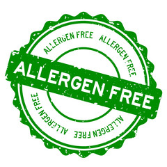 Grunge green allergen free word round rubber seal stamp on white background