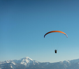 Paragliding in Austria