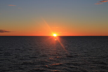 Obraz premium sunset over the sea
