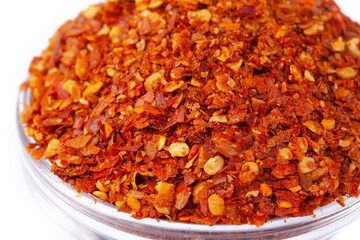 De Arbol Chilli Flakes in white natural spice
