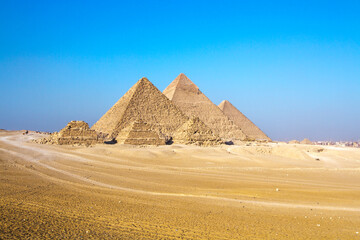 Fototapeta na wymiar Great Pyramid of Giza, UNESCO World Heritage site, Cairo, Egypt.