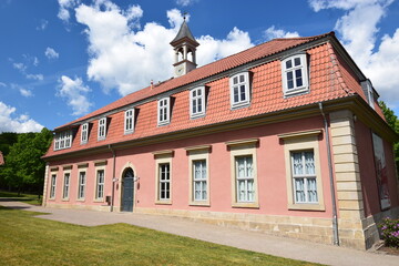 Fototapeta na wymiar Historisches Badehaus in Bad Rehburg