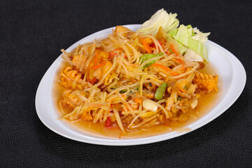 Thai salad with papaya and prawn