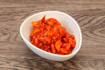 Baked kidney with tomato and pepper