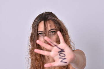 Comment aider les femmes victimes de violences conjugales