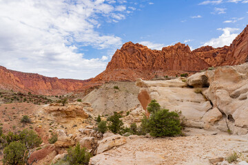 Fototapeta premium Beautiful landscape along the Chimney Rock Trail