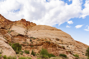 Fototapeta premium Beautiful landsacpe along the Pioneer Register of Capitol Reef National Park