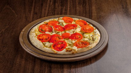 Pizza com queijo e tomate