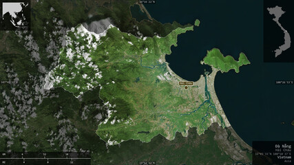 Đà Nẵng, Vietnam - composition. Satellite © Yarr65