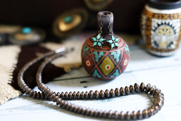 トルコ石と燻し銀インディアンジュエリーのイヤリングとネックレス