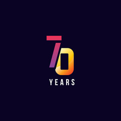 Obraz premium 70 Years Anniversary Gradient Number Vector Design