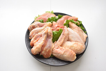 赤鶏盛り合わせ　鶏肉盛り合わせ