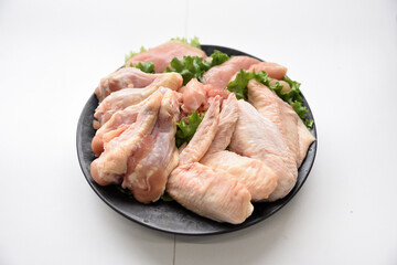 赤鶏盛り合わせ　鶏肉盛り合わせ