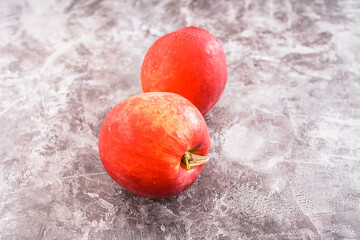 Fresh fruit peaches