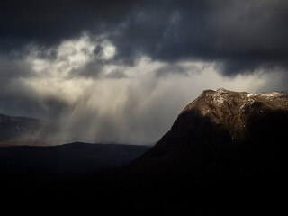 Cul Mor Front © Radenbow