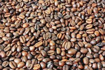 Coffee beans lie in bulk