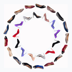Fototapeta premium Circles of many shoes on a white background